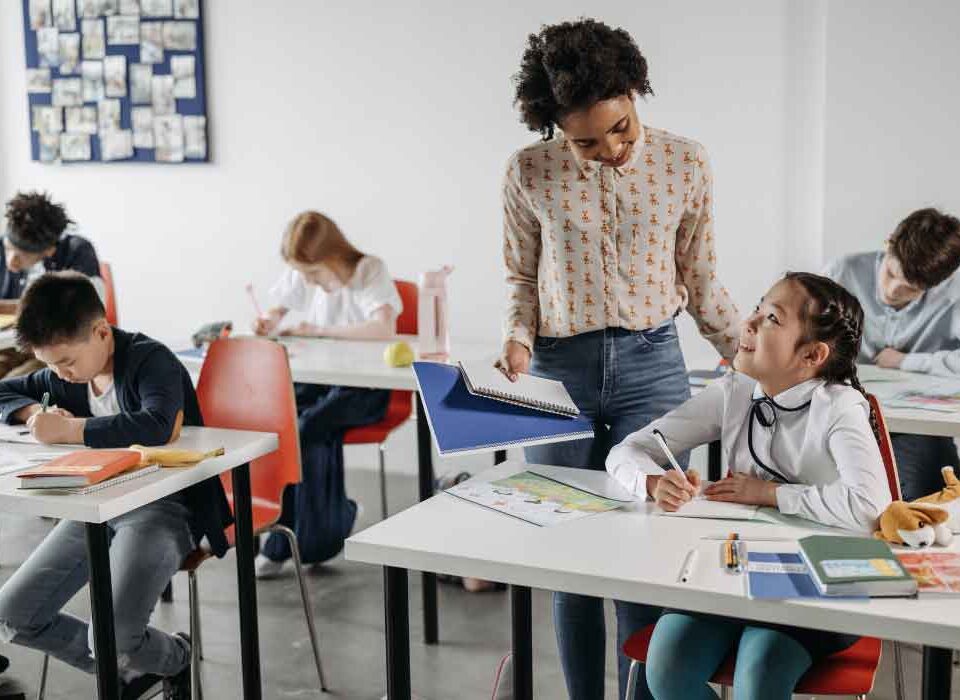 solusi manajemen sekolah