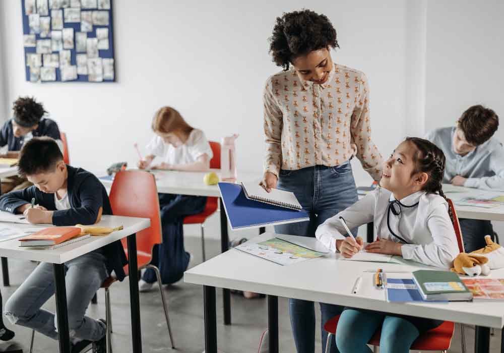 solusi manajemen sekolah