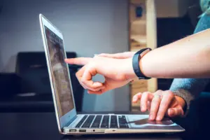 Mengapa Digitalisasi Administrasi Sekolah Menjadi Prioritas Menjelang Akhir Semester