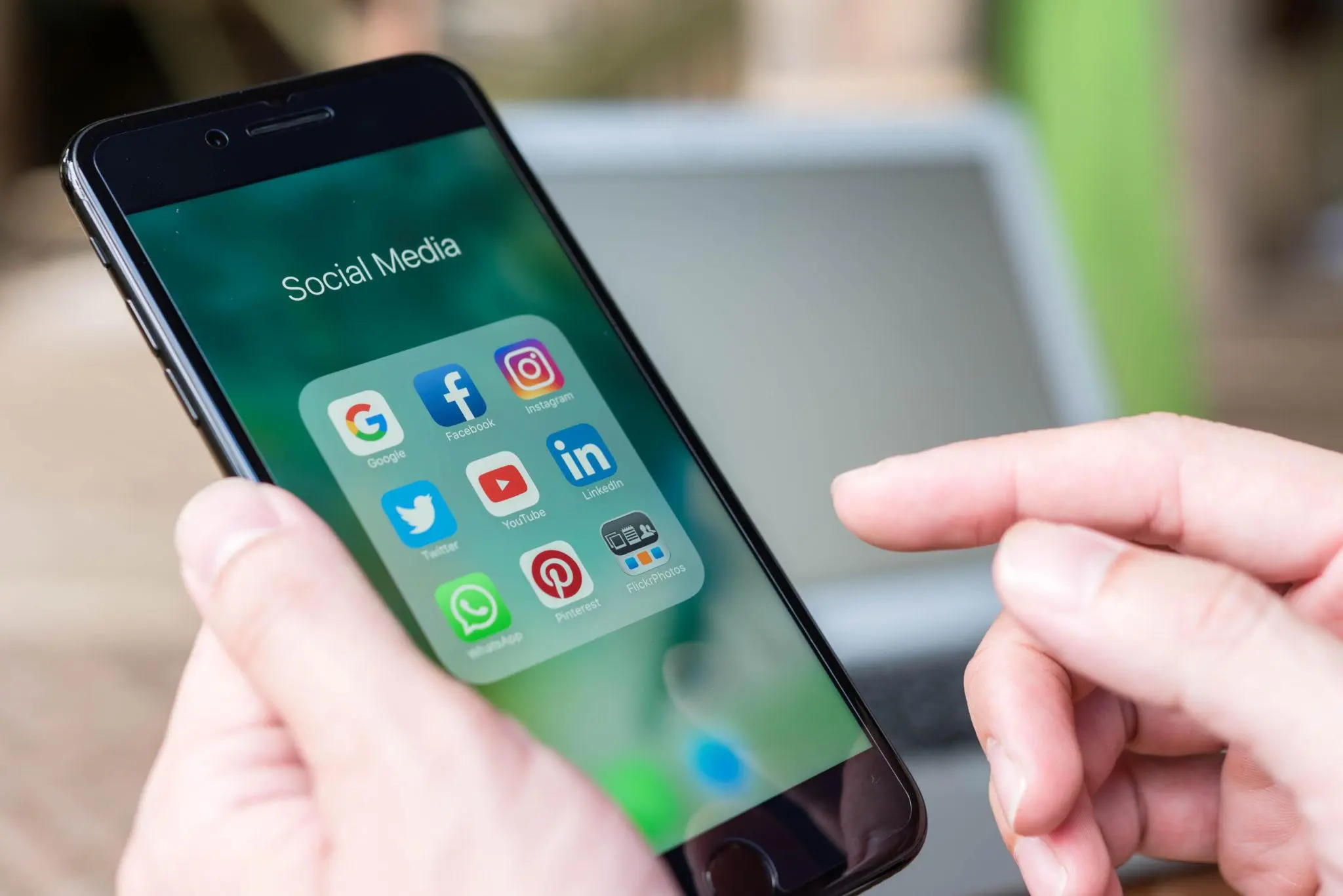 social media marketing bimbel
