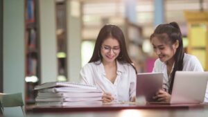 10 Strategi Efektif dalam Manajemen Sekolah untuk Meningkatkan Kinerja Siswa