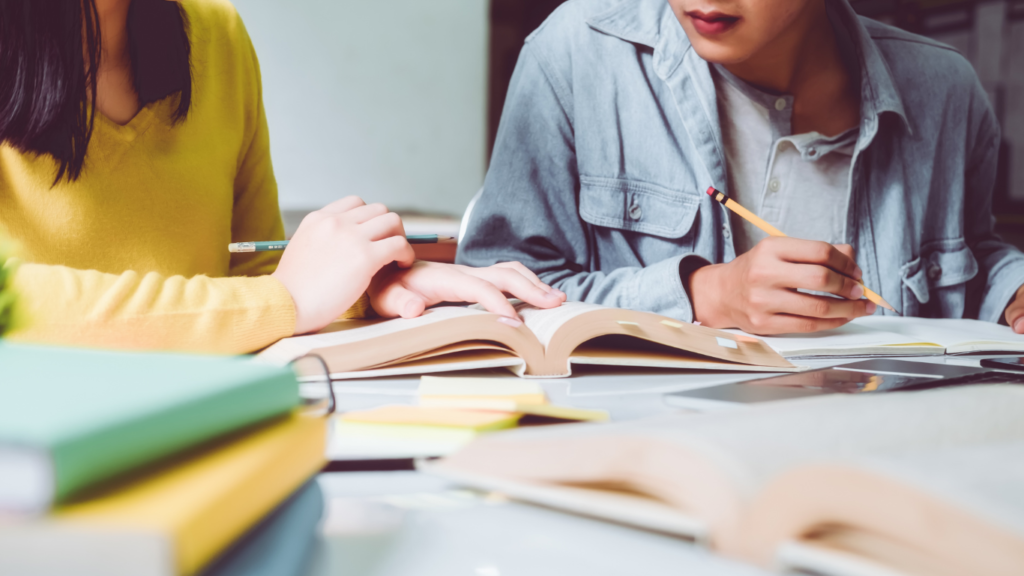 strategi risiko bisnis pendidikan