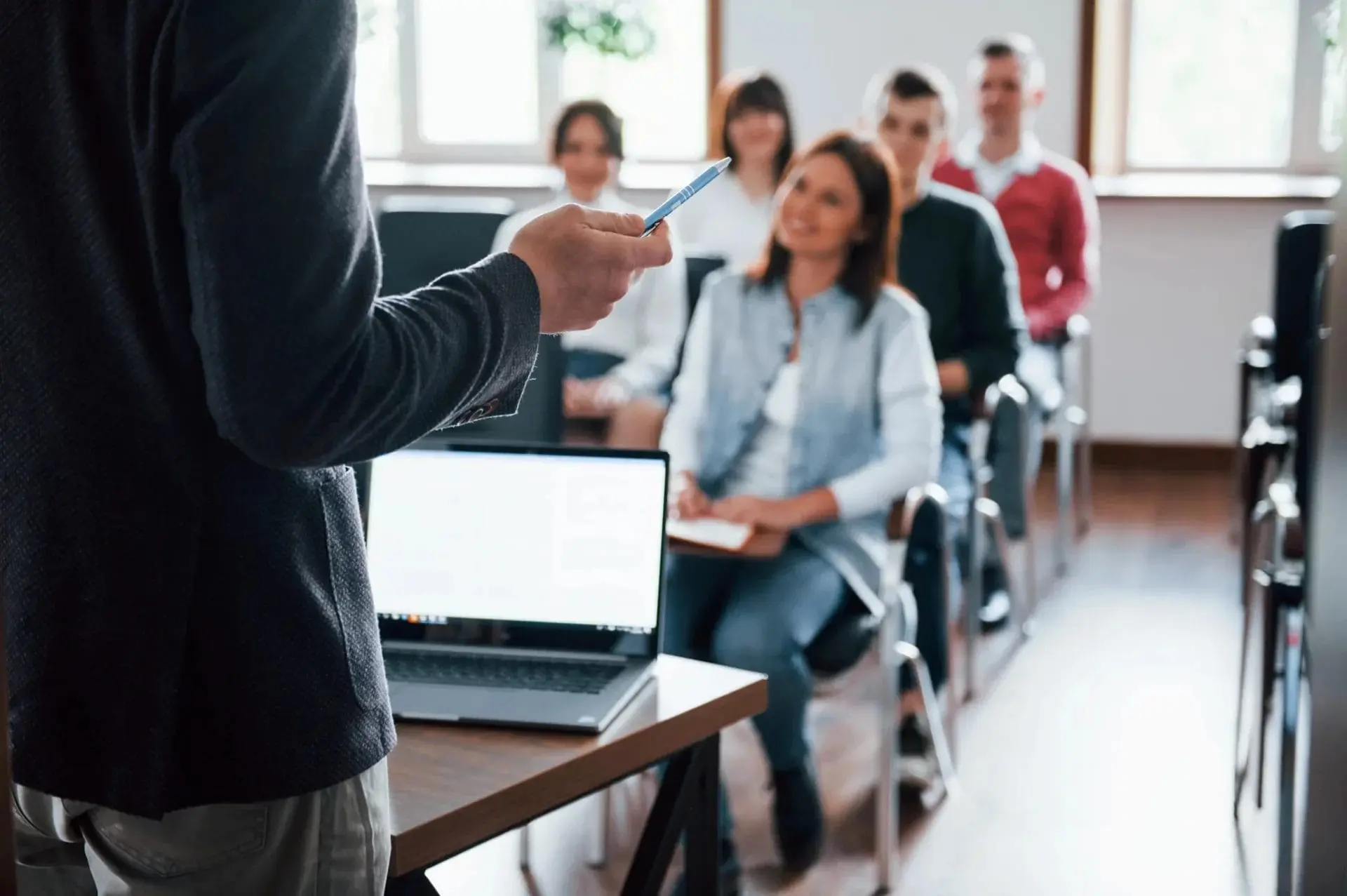 tips bisnis pendidikan